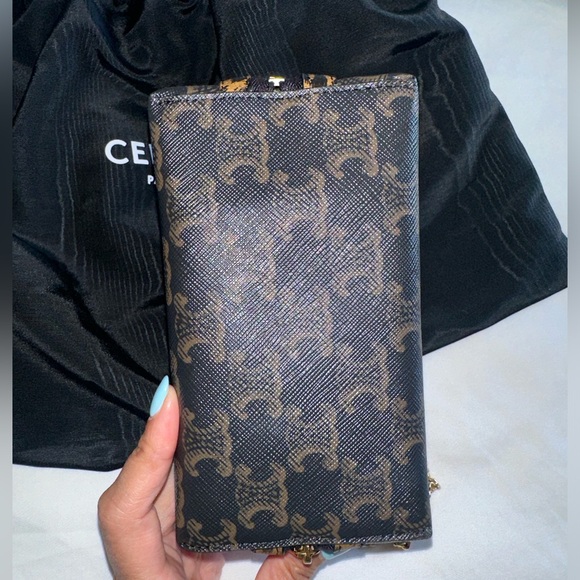 CELINE Triomphe Canvas Calfskin Leopard Print Mini Clutch on Chain - Picture 5 of 6